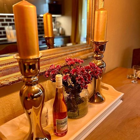 Deluxe Altbaucharme In Zentraler Lage Apartment คีล ภายนอก รูปภาพ